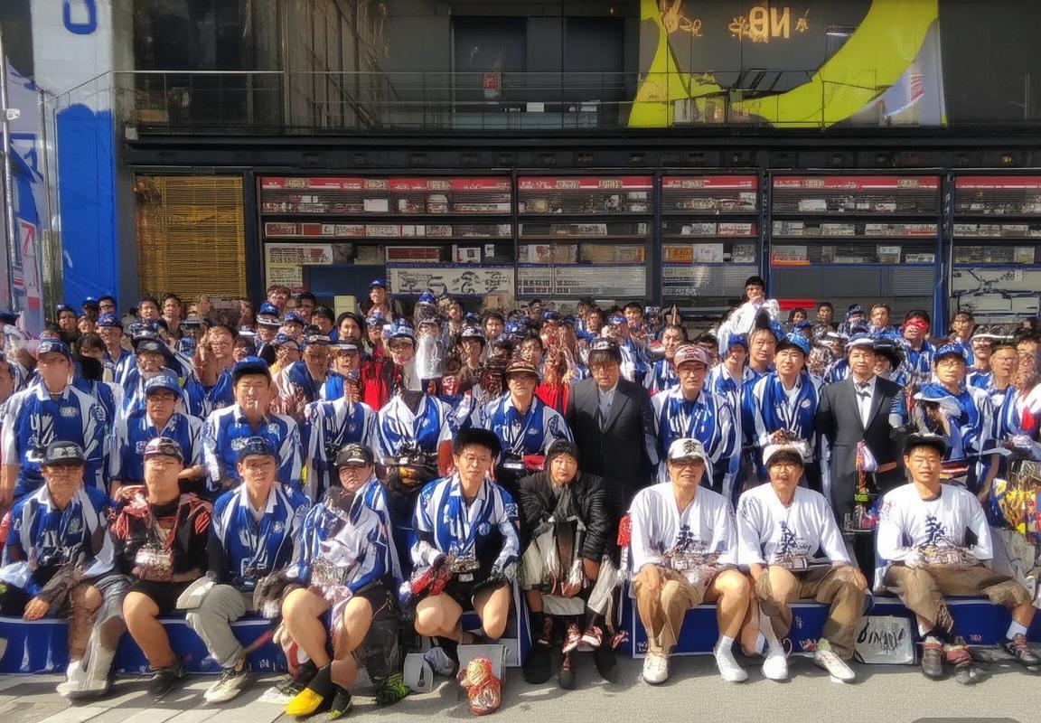 德甲联赛风云：传统劲旅门兴格拉德巴赫与新兴力量莱比锡RB的德国足球变迁之路